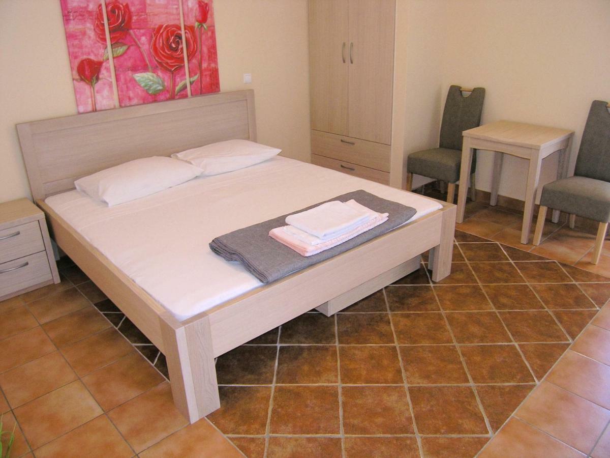 Apartment Damijan Krk Town Extérieur photo