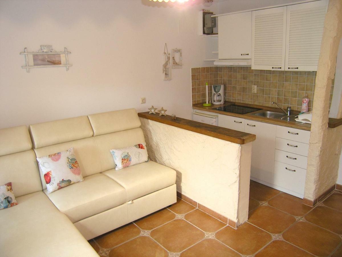 Apartment Damijan Krk Town Extérieur photo