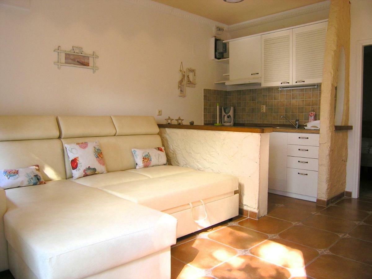 Apartment Damijan Krk Town Extérieur photo